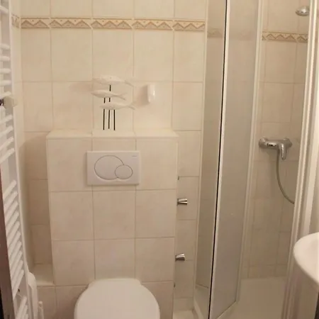 - Haus Q, App 0q0504